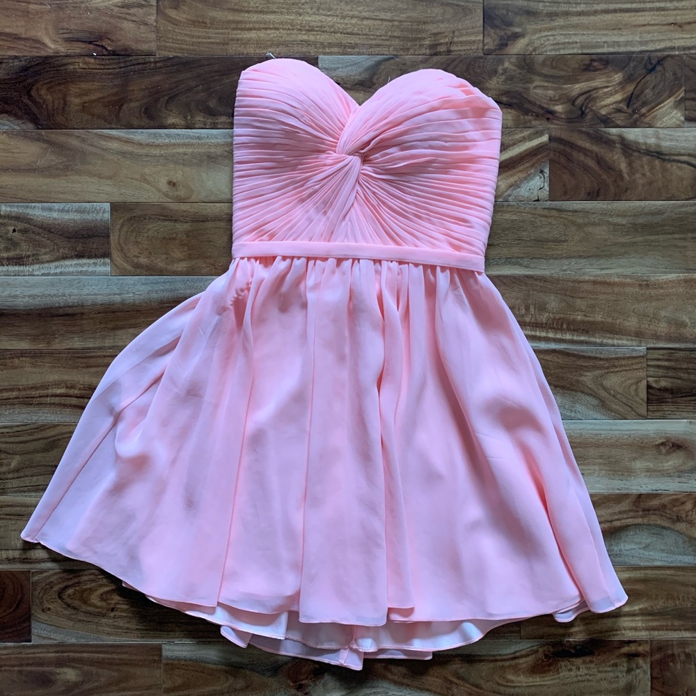 Coral strapless homecoming dress